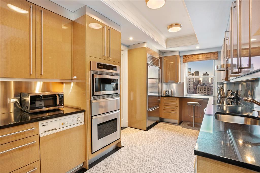 175 East 62nd Street 17A Upper East Side New York NY 10065