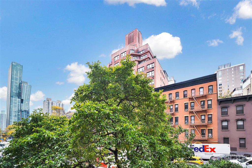 225 East 36th Street 2-H Murray Hill New York NY 10016